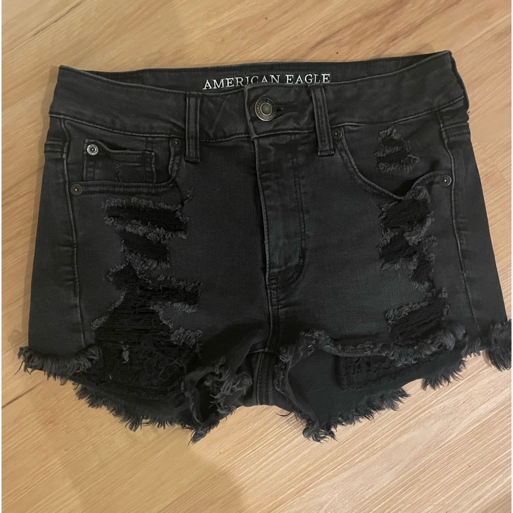 BLACK AMERICAN EAGLE HI RISE SHORTIE SHORT DISTRESSED LACE POCKET SIZE 4
